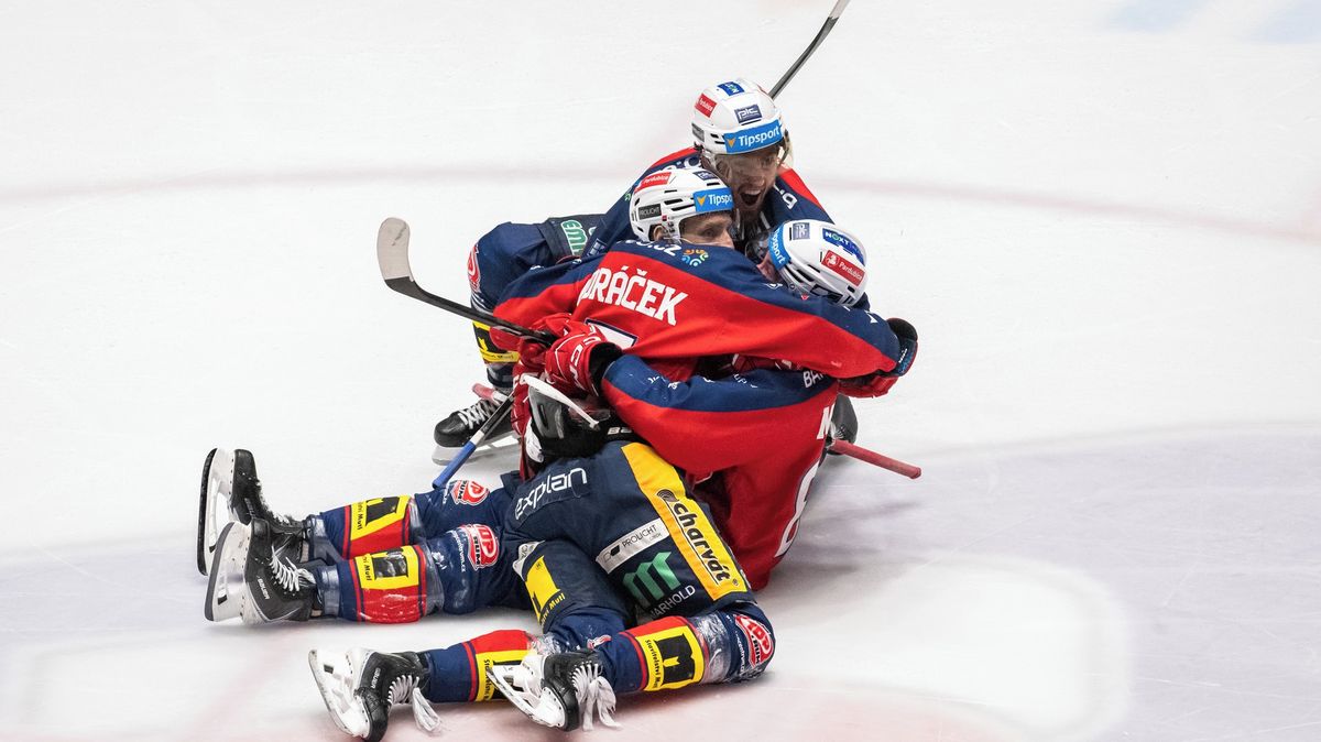 Divoké play off: majitel Pardubic psal mail, trenér Sparty viděl podraz